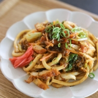 もずくキムチで作る焼きうどん