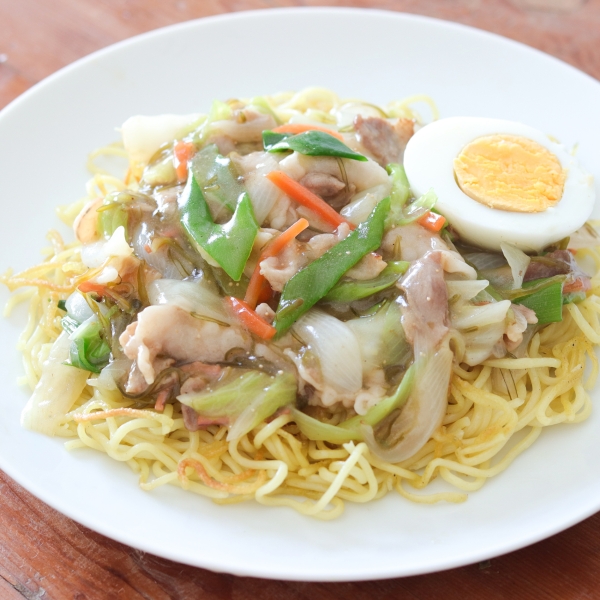 めかぶ松前漬を使ったあんかけ焼きそば