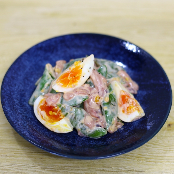 いか塩辛のマヨサラダ